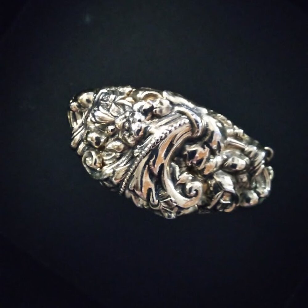 Whiting and Davis bangle